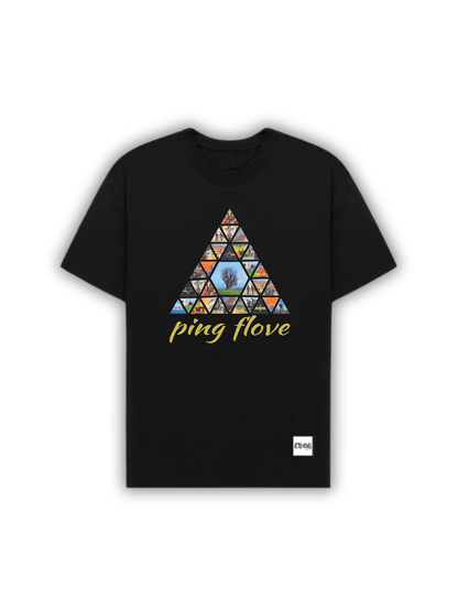 Camiseta Estampa Triangular Colorida - Estilo Criativo e Único