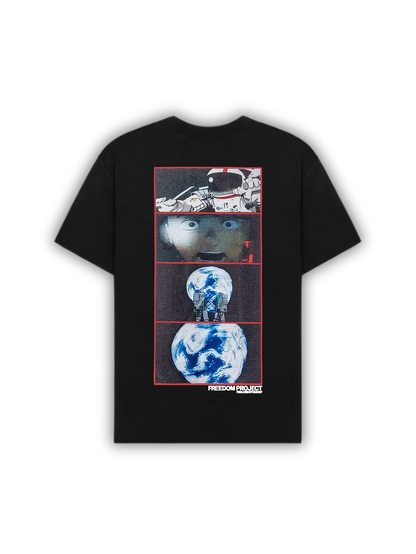 Camiseta Oversized Astronauta - Estampa Sci-Fi e Cyberpunk